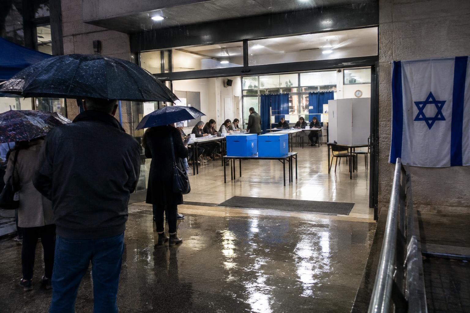 Israel's Central Elections Committee rejects Likud bid to extend voting; polls close at 22:00