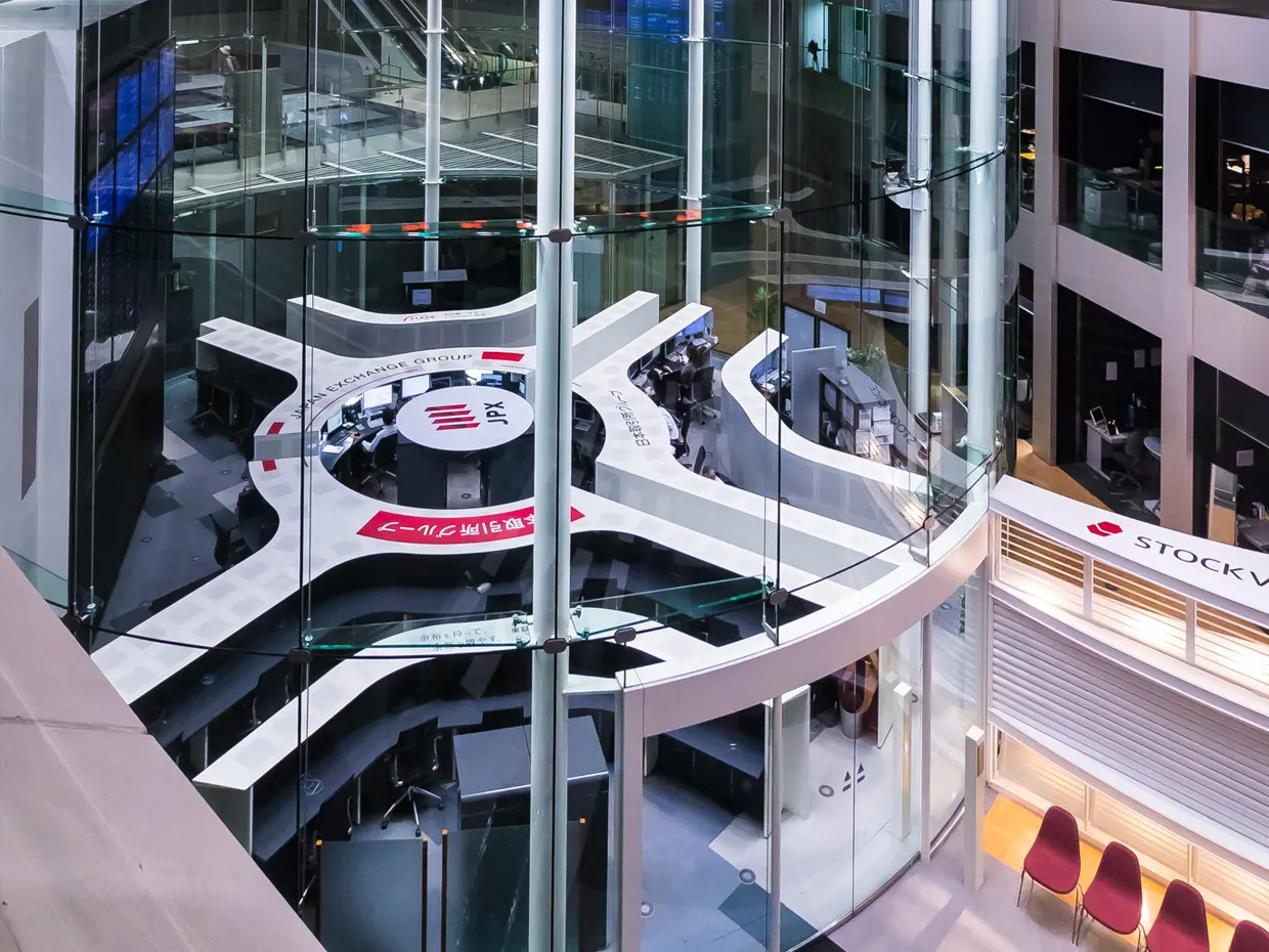 Borse asiatiche chiudono in segno verde. Tokyo e Seoul accelerano