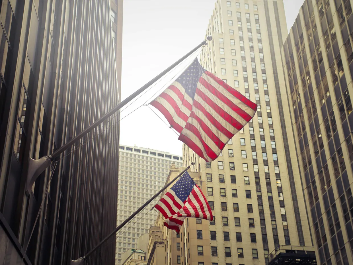 Wall Street avvia la settimana cauta, con la tecnologia sotto pressione