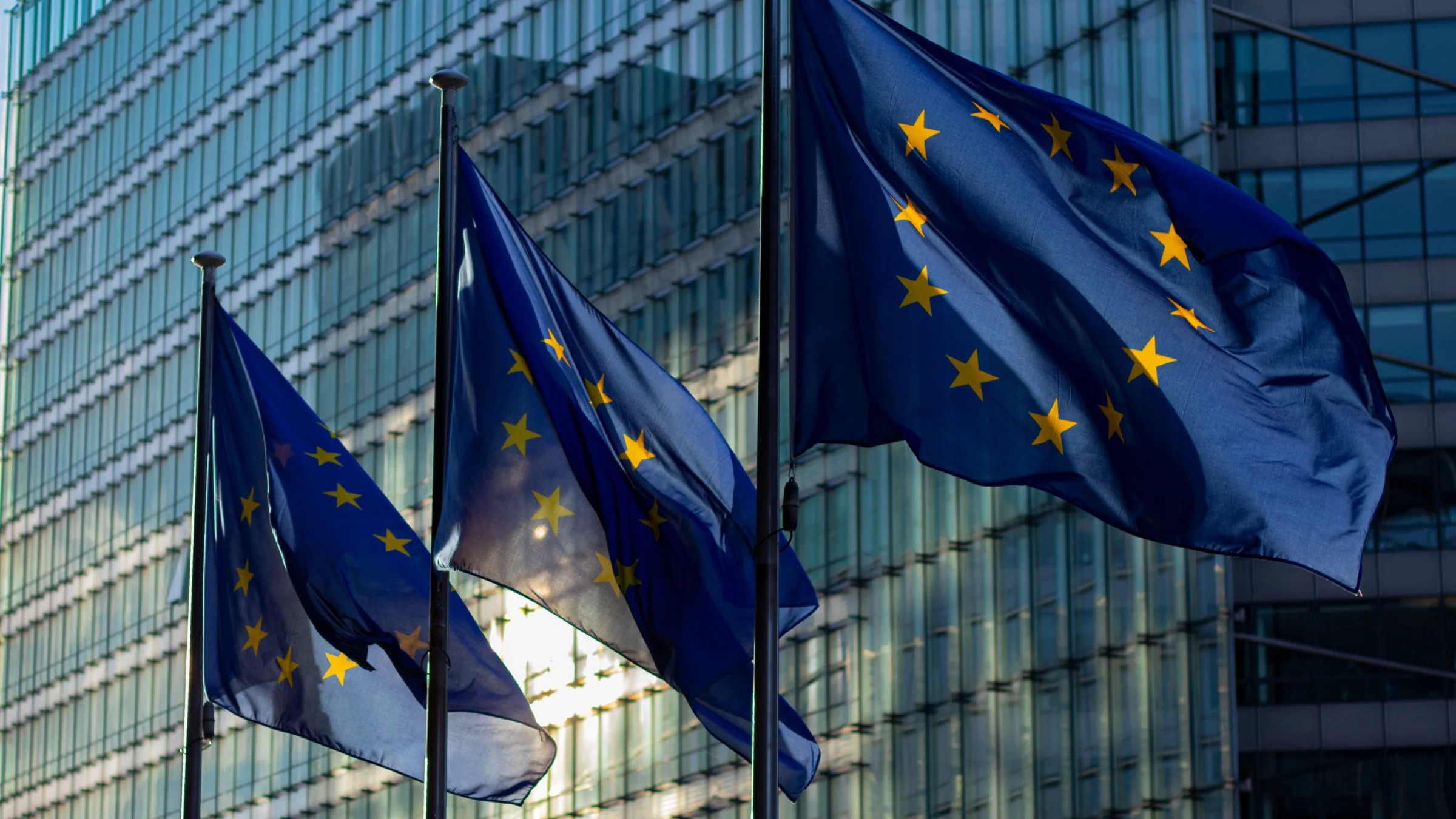 Vertice Ue: intesa Macron-Merz sul Made in Europe per l'auto, compromesso sull'ETS
