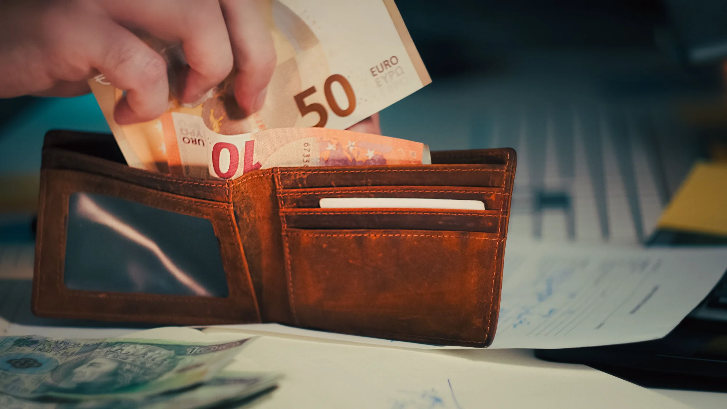 Economia sommersa Italia. Istat stima 218,2 miliardi nel 2024, il 9,9% del Pil