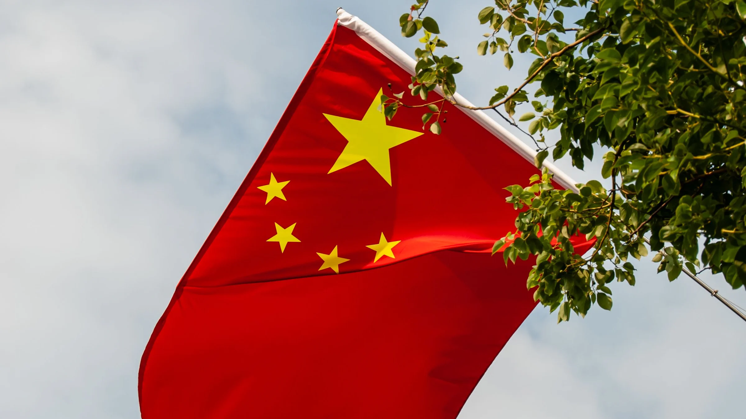 Cina, il Pil accelera al 4,5% nel terzo trimestre: export e industria trainano, consumi deboli