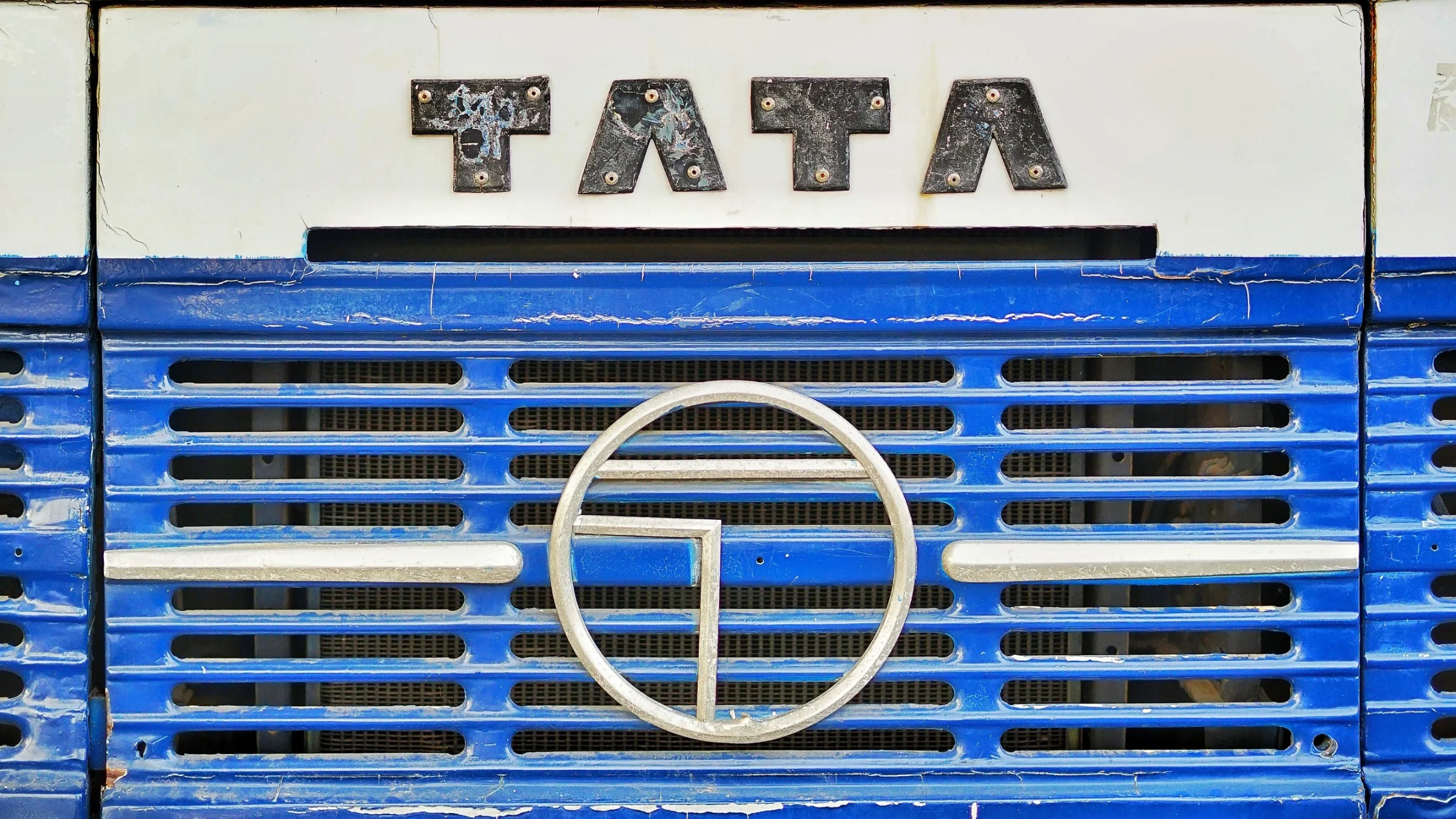 Economia mondo: Tata Motors deal su Iveco